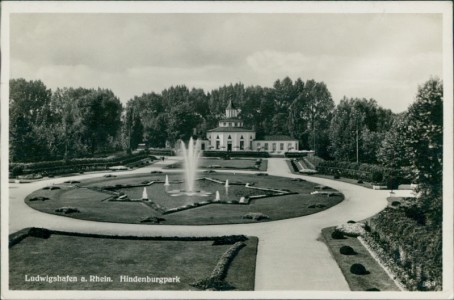 Alte Ansichtskarte Ludwigshafen am Rhein, Hindenburgplatz