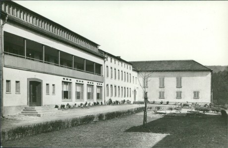 Alte Ansichtskarte Mettlach-Nohn, Hotel und Pension Scheuerhof