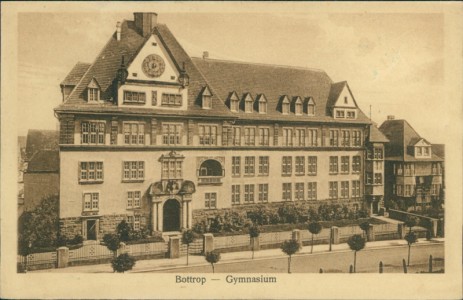 Alte Ansichtskarte Bottrop, Gymnasium
